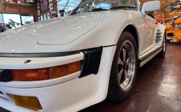 Porsche-911-1987-white-112044-10