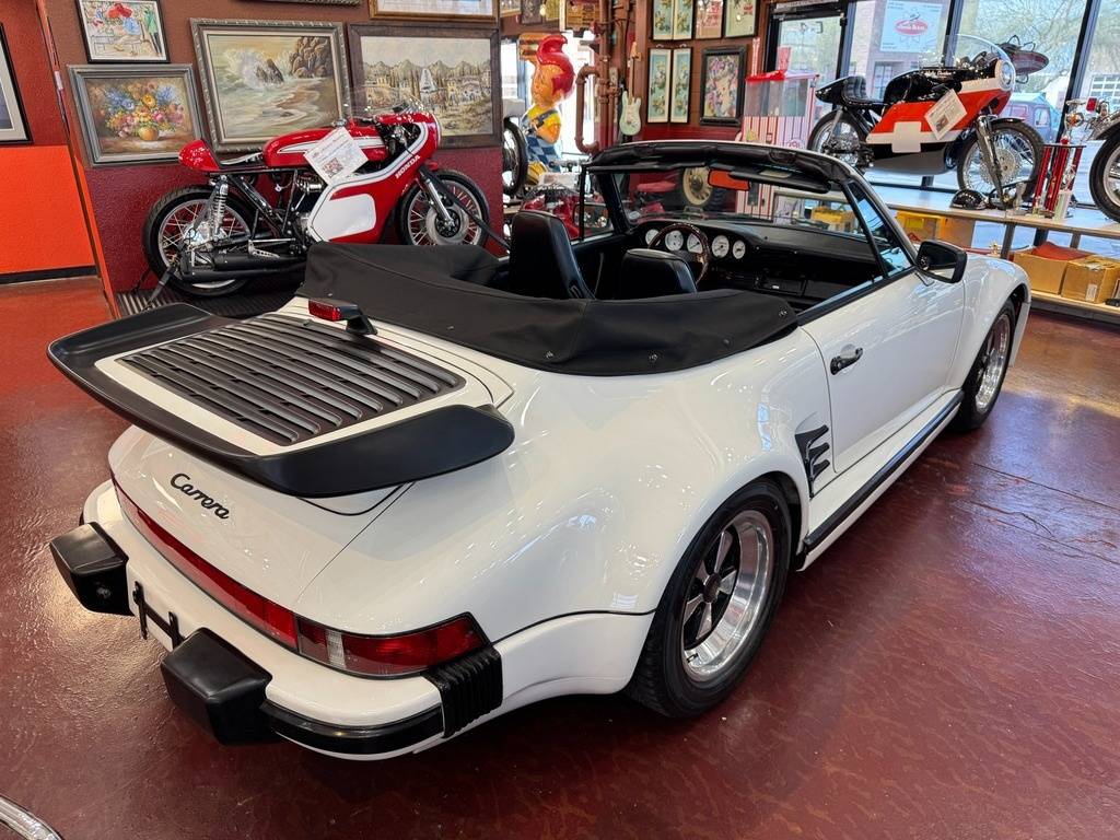 Porsche-911-1987-white-112044-7