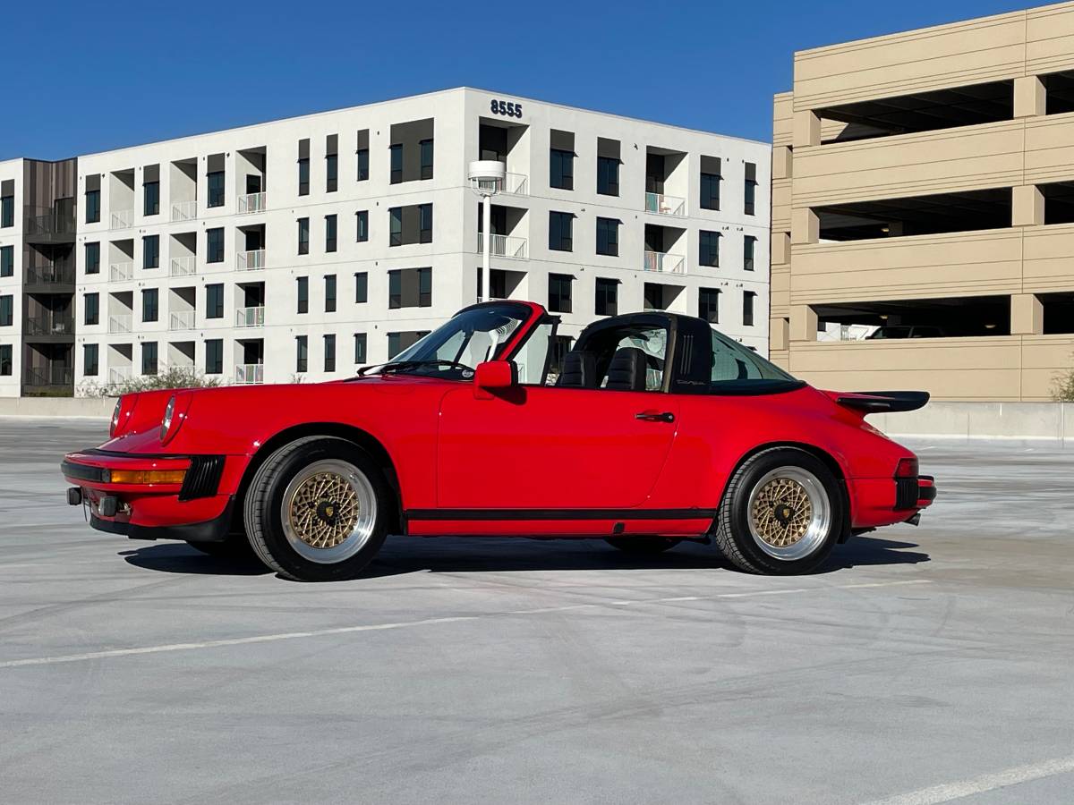 Porsche-911targa-1981-red-53108-12