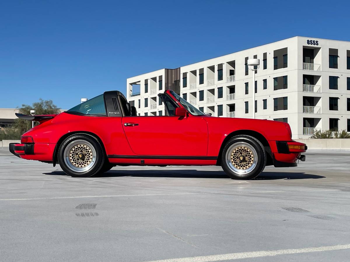 Porsche-911targa-1981-red-53108-22