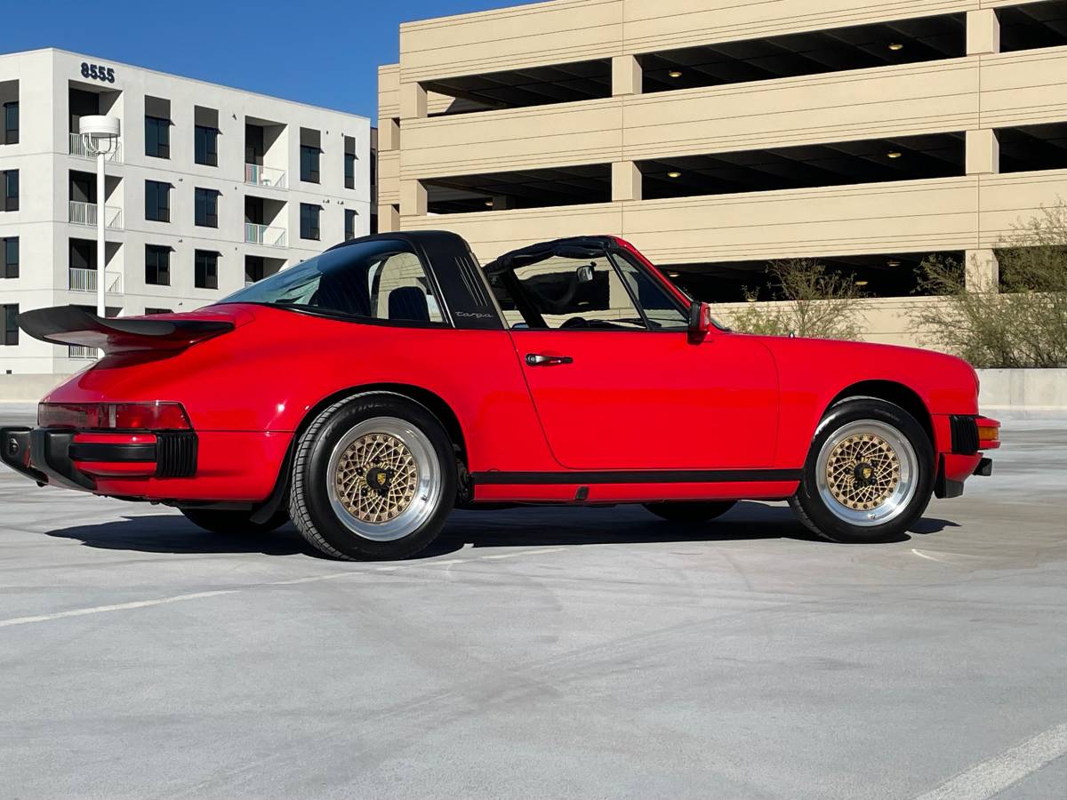 Porsche-911targa-1981-red-53108-23