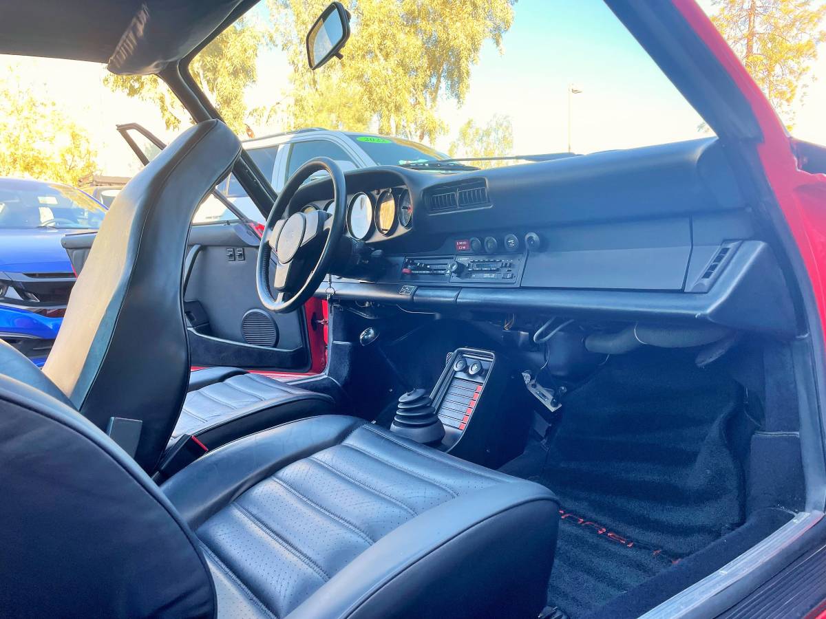 Porsche-911targa-1981-red-53108-6