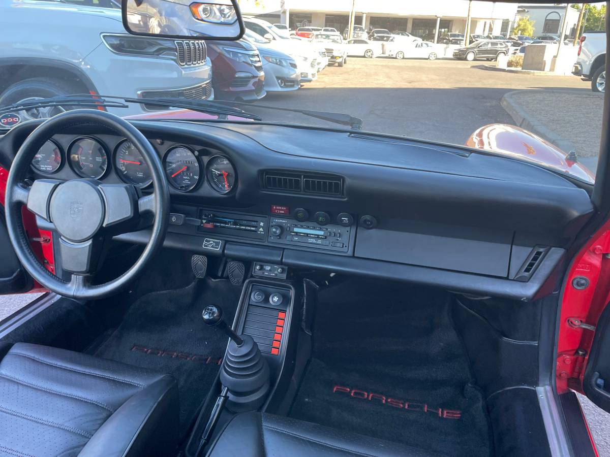 Porsche-911targa-1981-red-53108-9