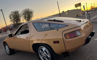 Porsche-928-1978-148059-6