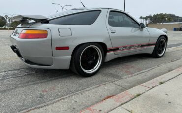 Porsche-928-gt-1990-grey-90123-5