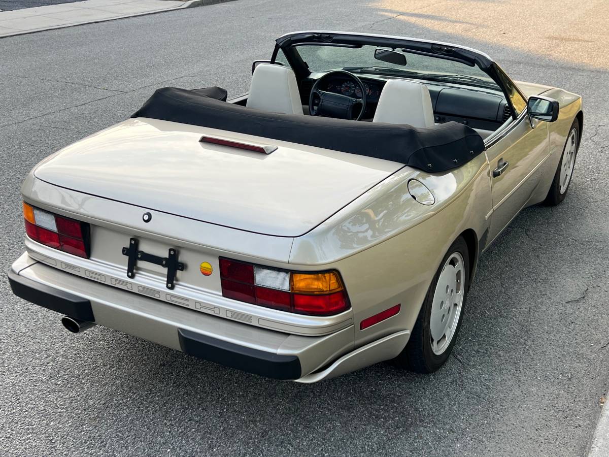 Porsche-944-s2-1990-25444-8