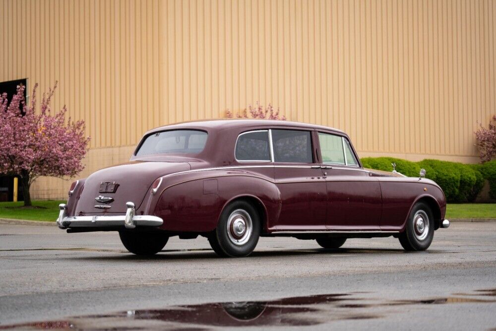 Rolls-Royce-Phantom-1961-Burgundy-Tan-0-3