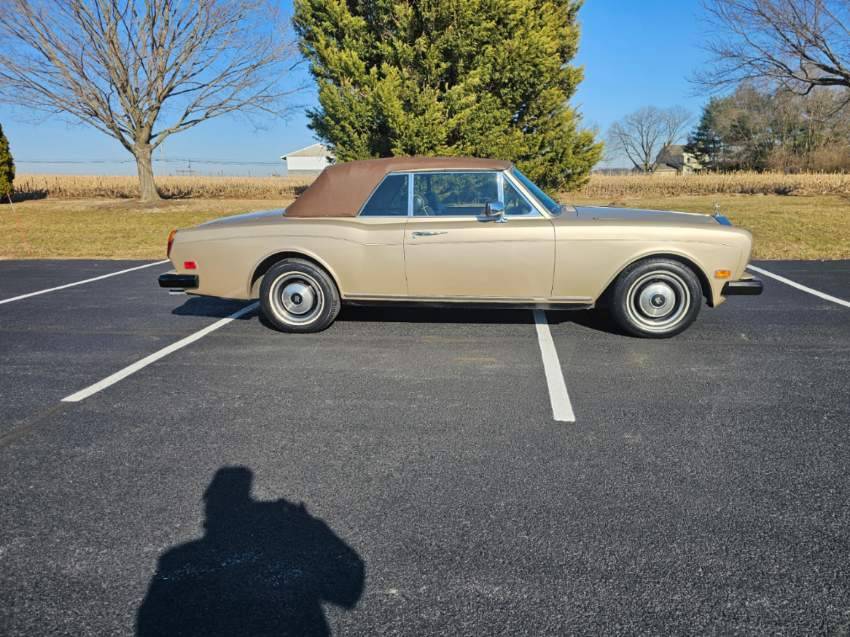 Rolls-royce-Corniche-1983-brown-115872-3