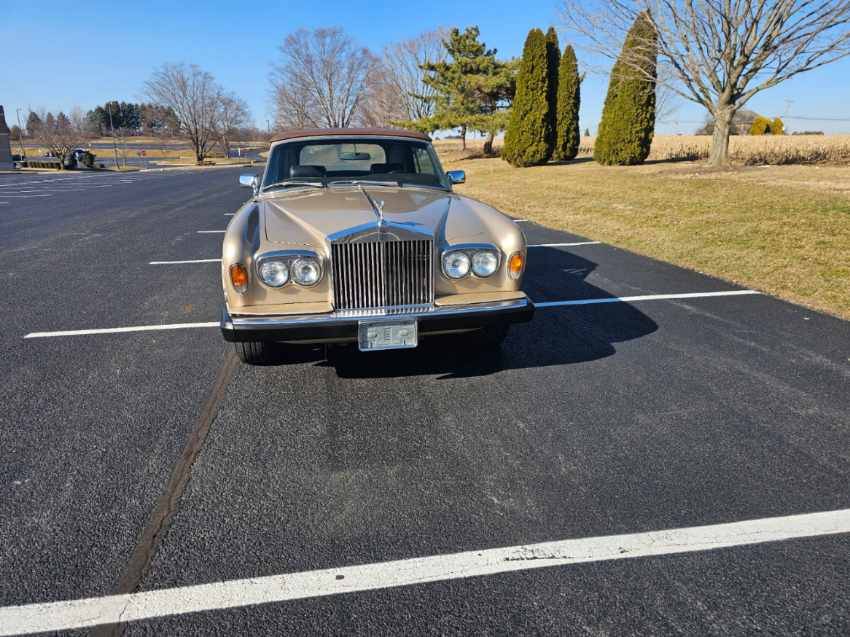 Rolls-royce-Corniche-1983-brown-115872-9