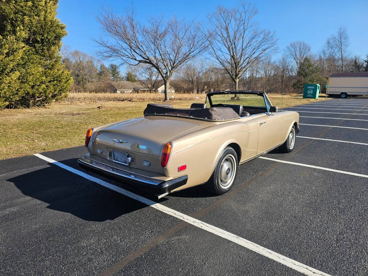 Rolls-royce-Corniche-1983-brown-115872