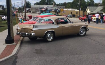 Studebaker-Golden-hawk-1957-1609-1