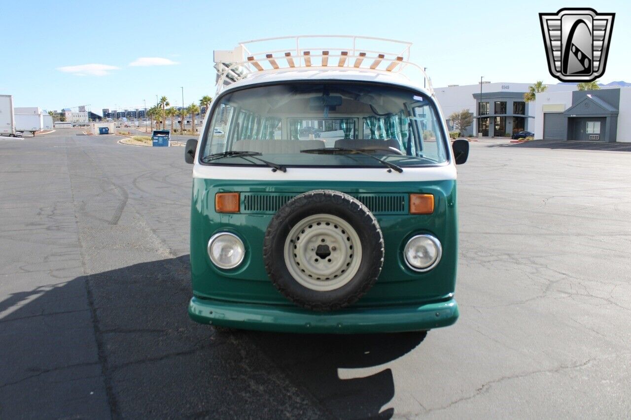 Volkswagen-BusVanagon-Cabriolet-1992-White-Brown-106923-4