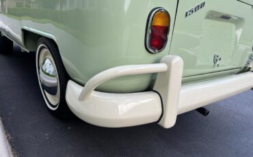 Volkswagen-BusVanagon-Van-1973-Green-White-96561-32