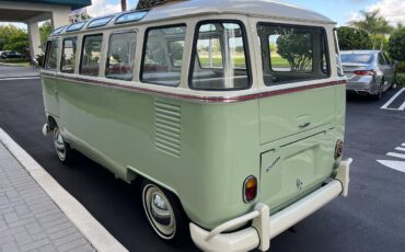 Volkswagen-BusVanagon-Van-1973-Green-White-96561-8