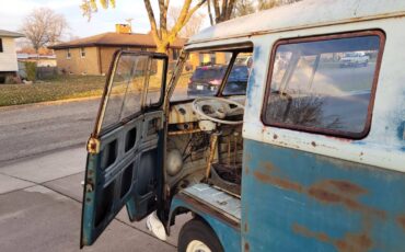 Volkswagen-Micro-bus-deluxe-1965-104607-9