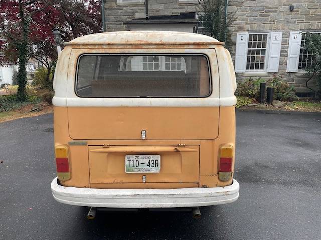 Volkswagen-Van-1973-112549-3