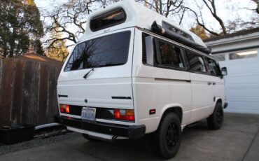 Volkswagen-Vanagon-1986-white-477974-2