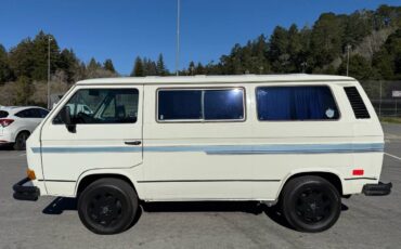 Volkswagen-Vanagon-1986-white-613159-1