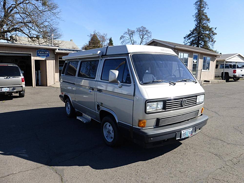 Volkswagen-Vanagon-1991-custom-157715-5