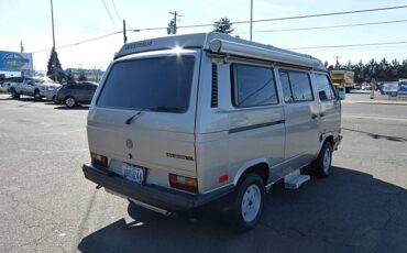 Volkswagen-Vanagon-1991-custom-157715-8