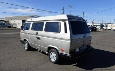 Volkswagen-Vanagon-1991-custom-157715-9