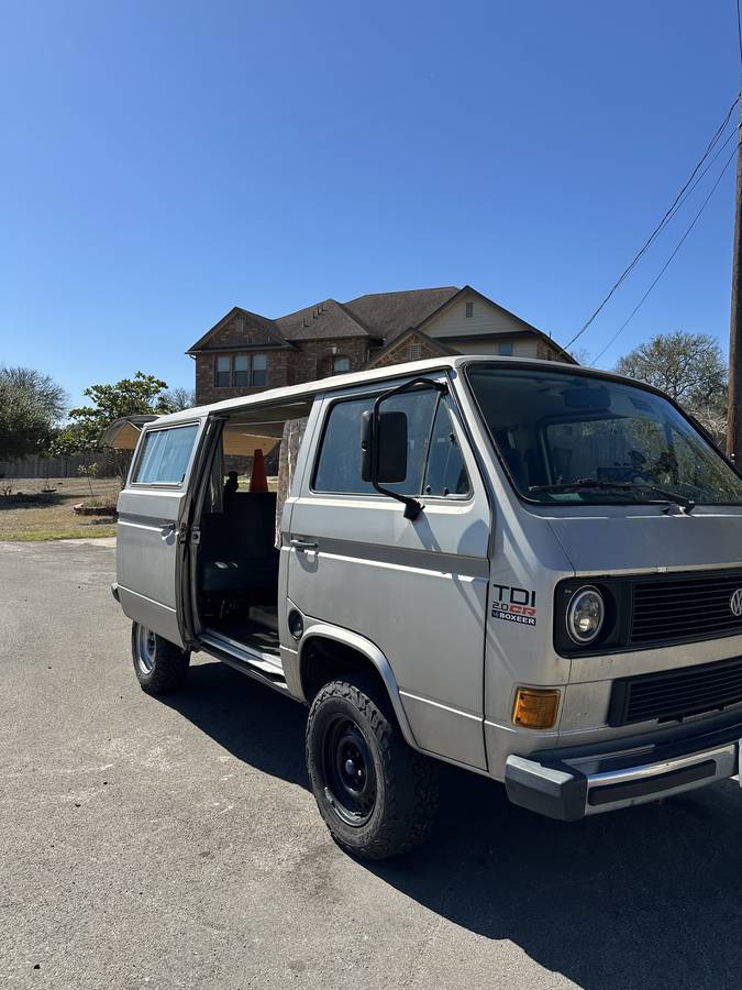 Volkswagen-Vanagon-diesel-1986-silver-27359-2