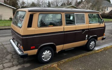 Volkswagen-Vanagon-gl-camper-1984-brown-233354-1