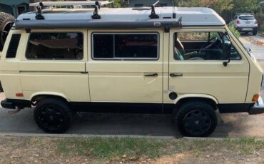 Volkswagen-Vanagon-westfalia-1984-178476-12