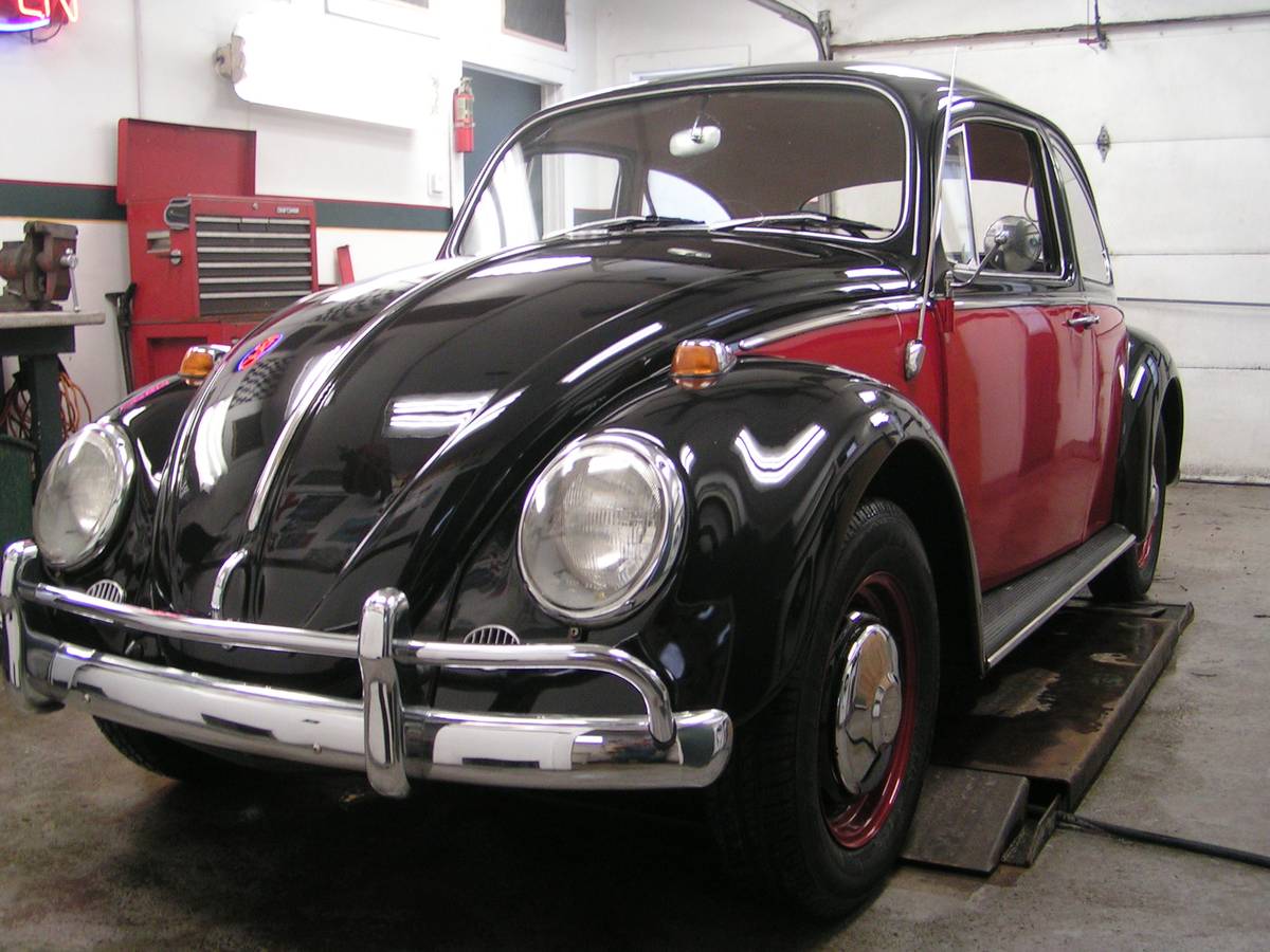 Volkswagen-Vw-beetle-1966-black-154500