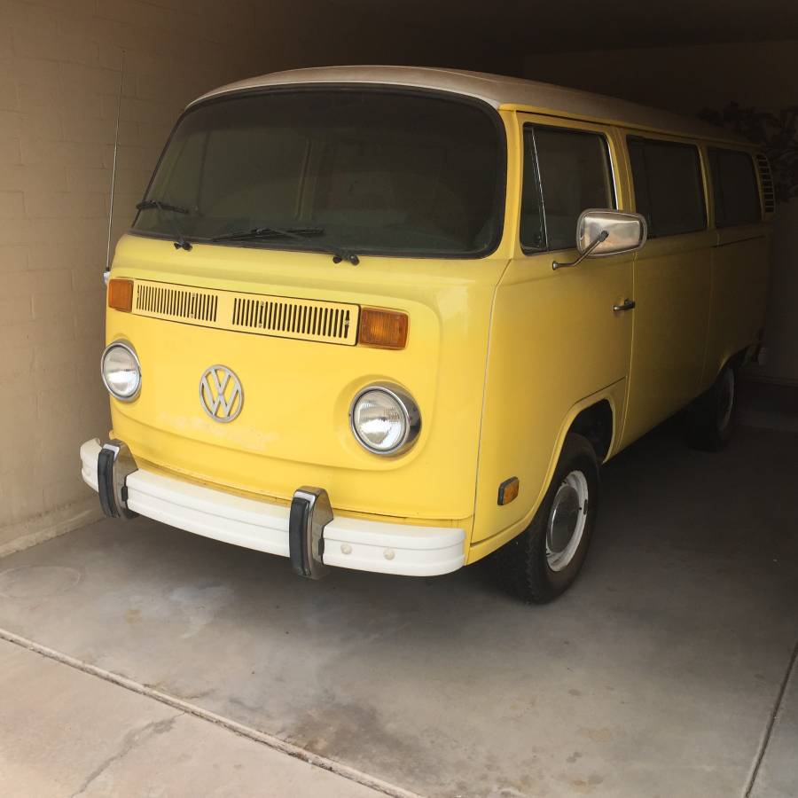 Volkswagen-Vw-bus-1977-yellow-2