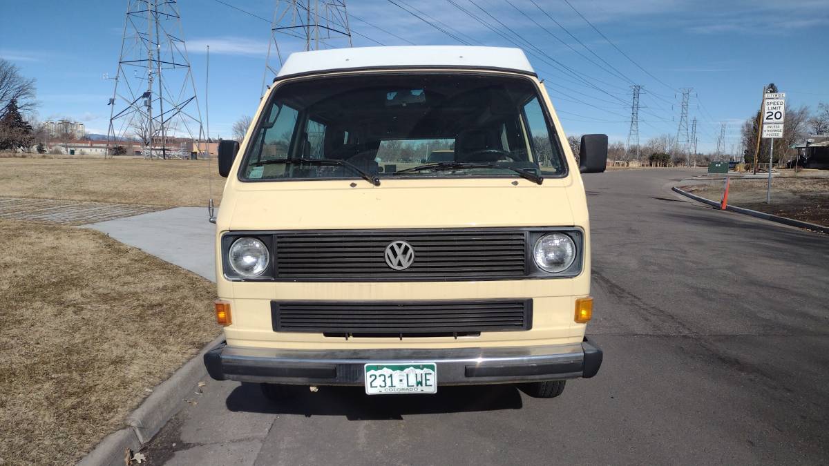 Volkswagen-Vw-bus-1984-yellow-249448