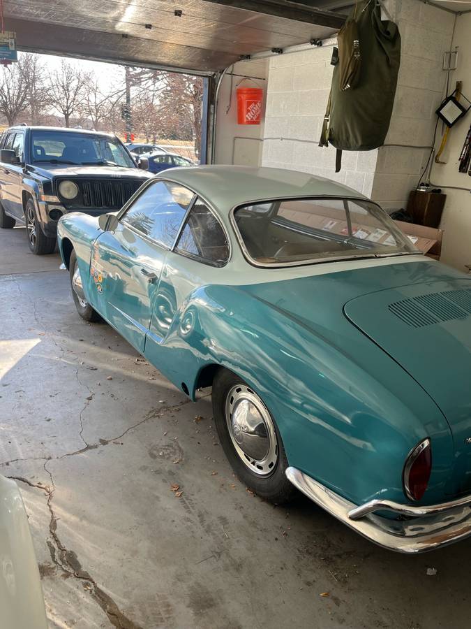 Volkswagen-Vw-karmann-ghia-1964-blue-3