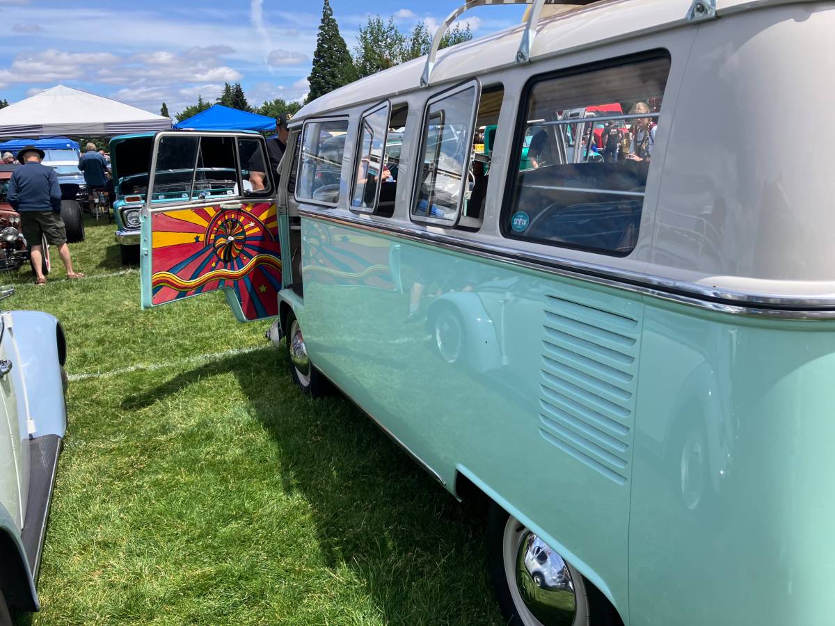 Volkswagen-Vw-t2-bus-1966-blue-14484-3