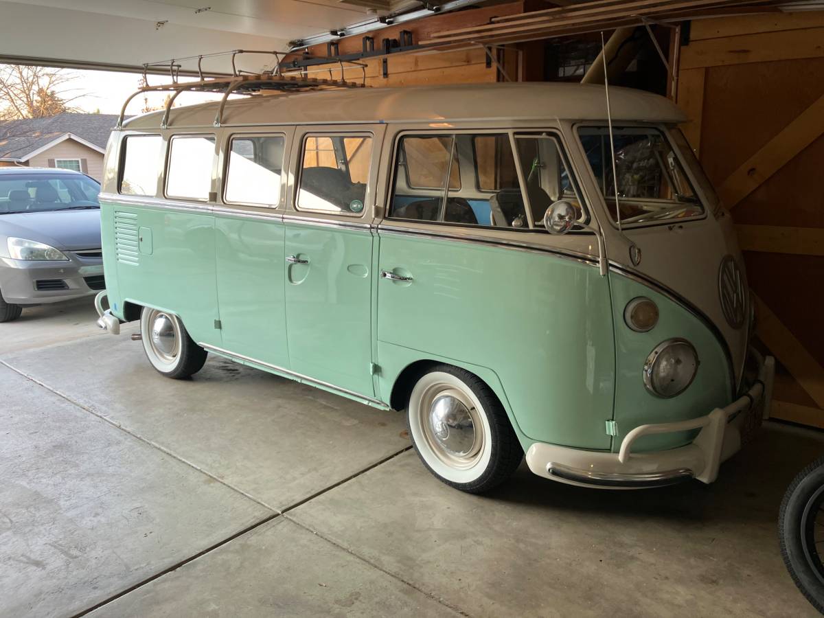 Volkswagen-Vw-t2-bus-1966-blue-14484