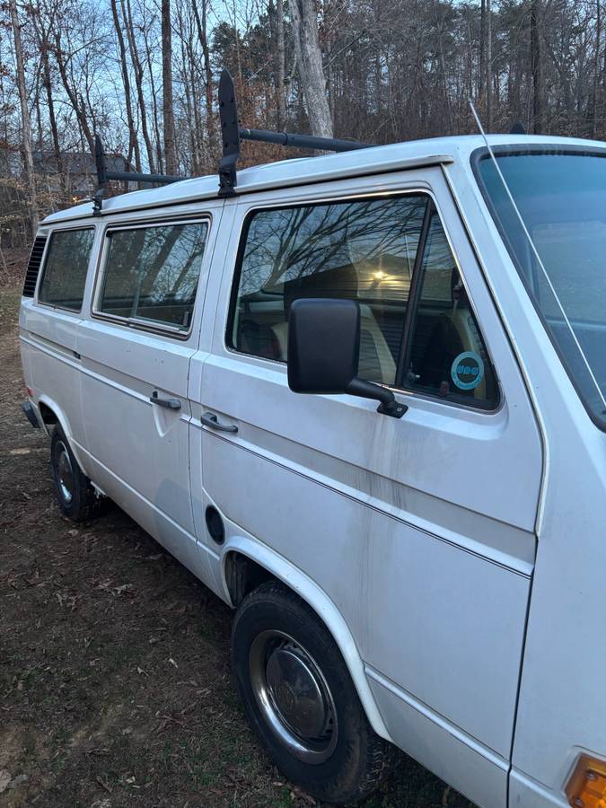 Volkswagen-Vw-vanagon-1981-white-14-1