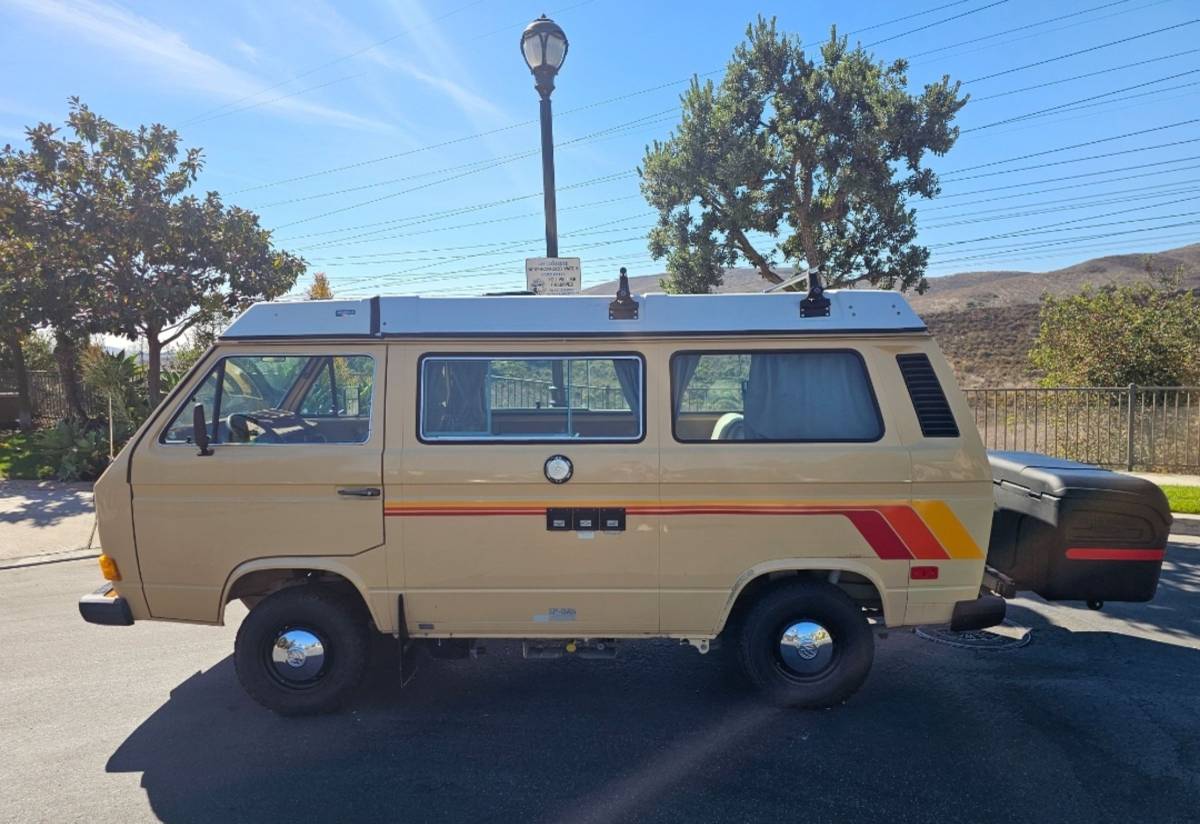 Volkswagen-Vw-vanagon-westfalia-1985-yellow-402-3