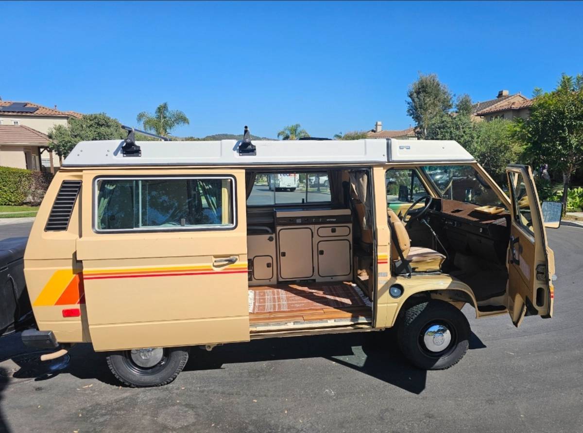 Volkswagen-Vw-vanagon-westfalia-1985-yellow-402-7