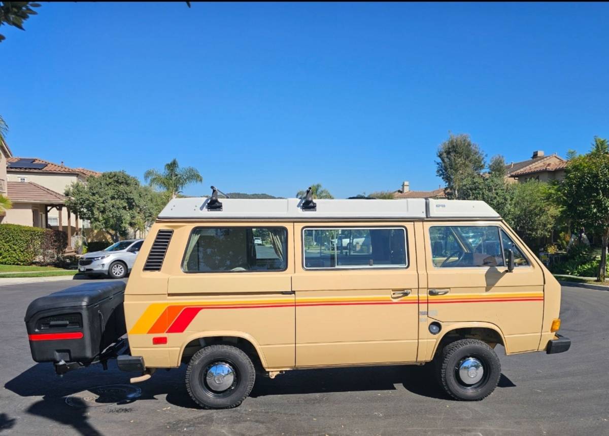 Volkswagen-Vw-vanagon-westfalia-1985-yellow-402