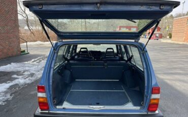 Volvo-240-1985-blue-550394-14