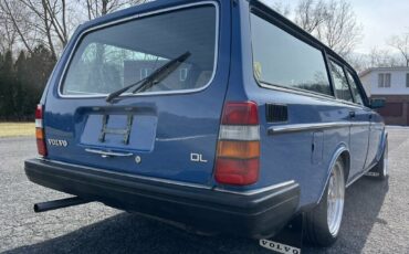 Volvo-240-1985-blue-550394-19