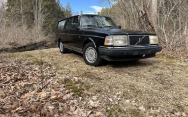 Volvo-240-wagon-1990-black-246229-3