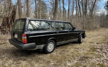 Volvo-240-wagon-1990-black-246229-8