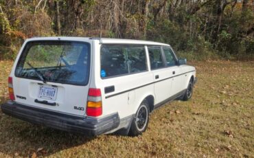 Volvo-240-wagon-1992-white-229669-10